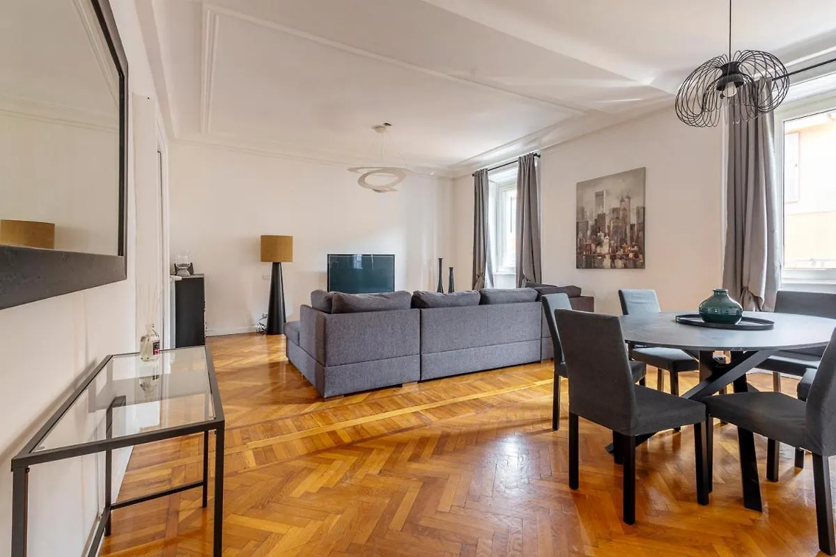 Exclusive 3 Bedrooms Apartment In Brera Milano Italia