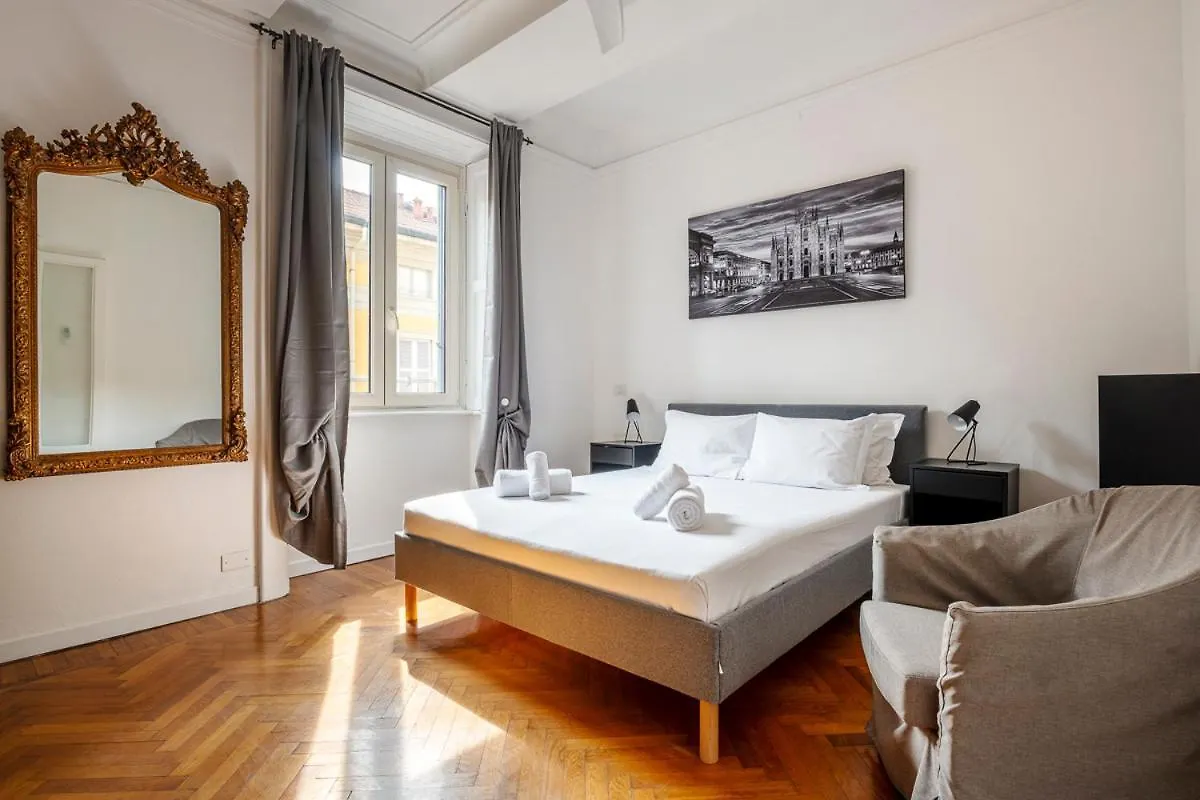 Exclusive 3 Bedrooms Apartment In Brera Milano